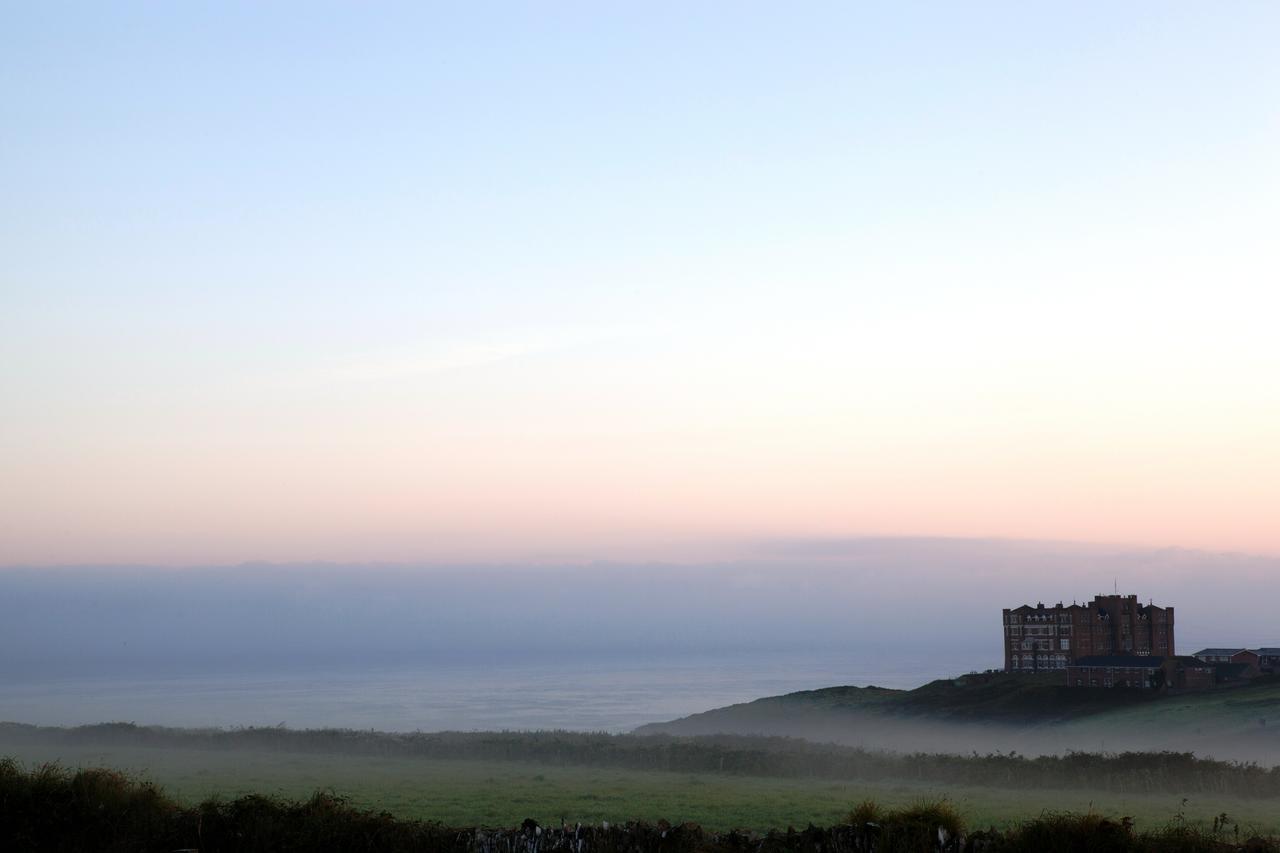 טינטאג'ל Camelot Castle Hotel מראה חיצוני תמונה